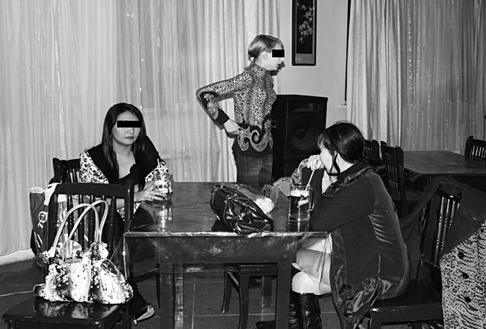 whores002-38 (700x474, 214Kb)