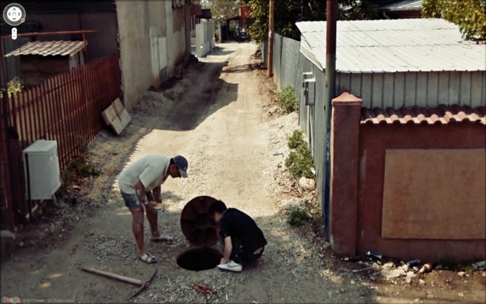 Снимки Панорам Google со сценами обычной необычной жизни