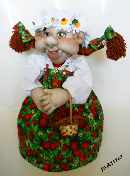 Кукла из колготок на чайник Кукла из колготок на чайник