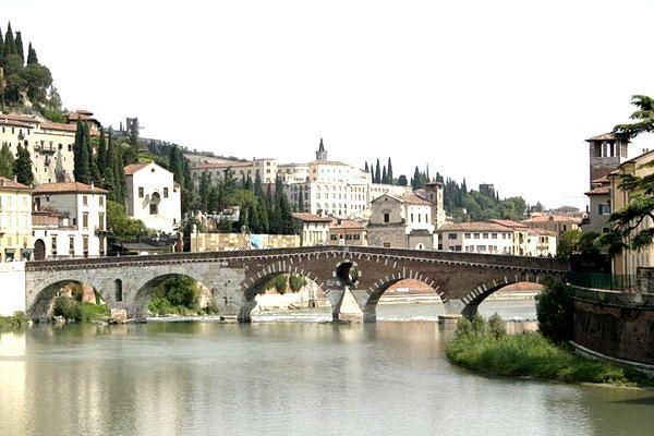 1136245_Verona_vid (600x400, 42Kb)