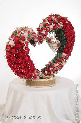 Свит-дизайн. Розы из гофрированной бумаги (2) (319x480, 121Kb)