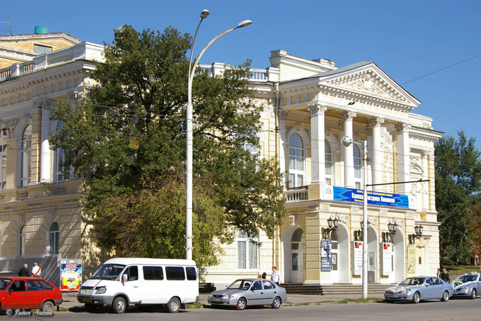 1024px-TYUZ_Rostov (700x466, 449Kb)
