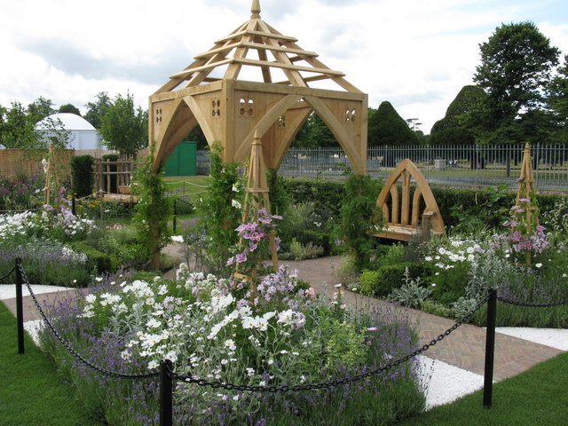 Сады шести жён Генриха VIII в Хэмптон-корте 81249