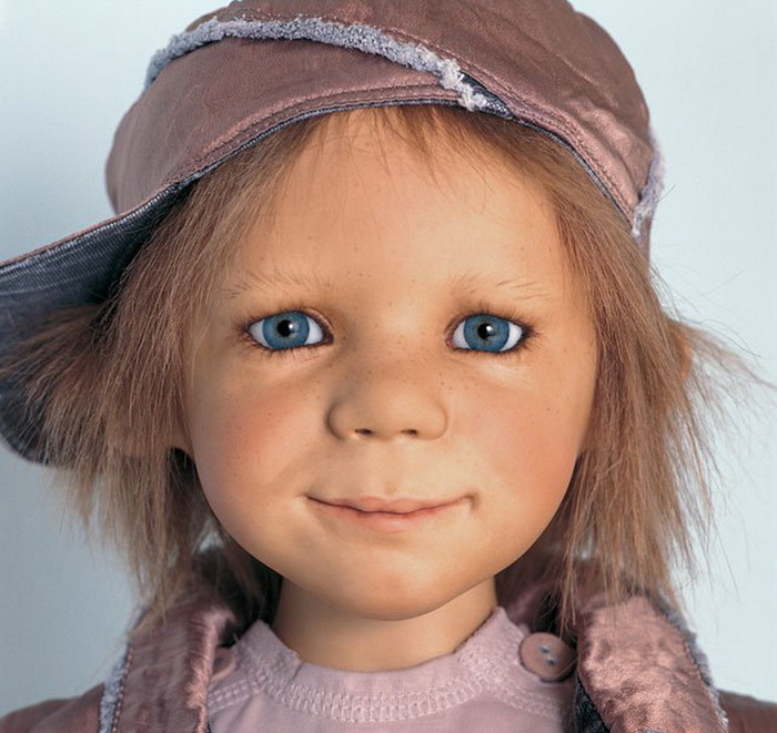 Коллекционные куклы Annette Himstedt/Частичка детства (700x661, 117Kb)