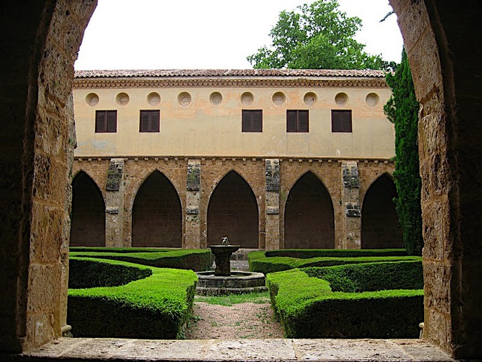 Тайны испанского монастыря - Monasterio de Piedra 42523