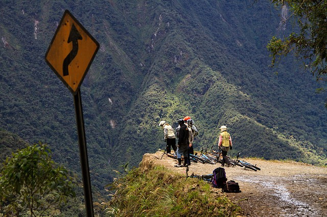 дорога сметри в боливии 5 (640x426, 365Kb)
