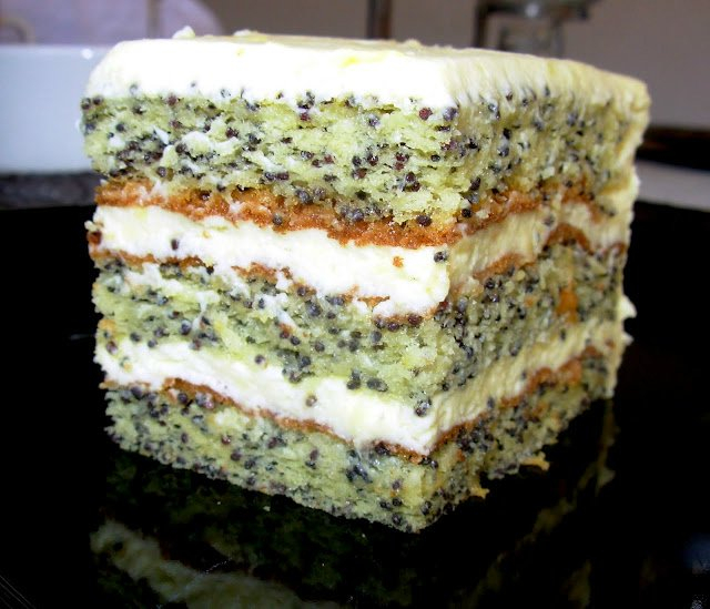 Вкусная выпечка. Маковый торт и маковый пирог (1) (640x549, 267Kb)