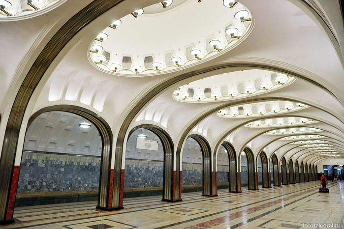 moskovskiy-metropoliten-27 (700x466, 138Kb)