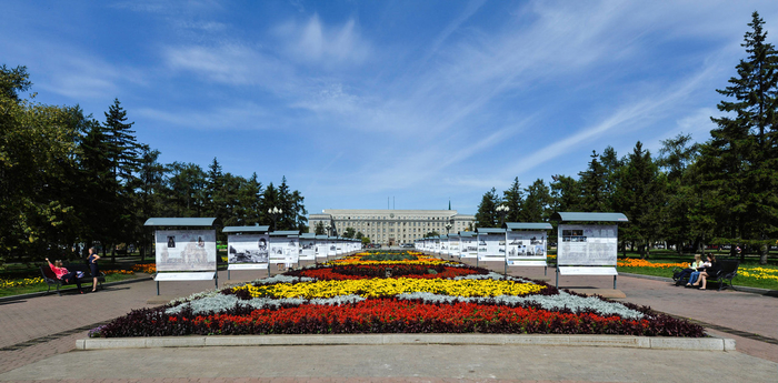 Dsc 9511@130904 - Russia - Irkutsk - Kirov Square-X2 (700x345, 333Kb)