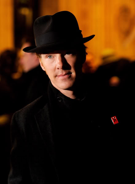 01_BenedictCumberbatchThePrincesTrust2010 (440x600, 19Kb)