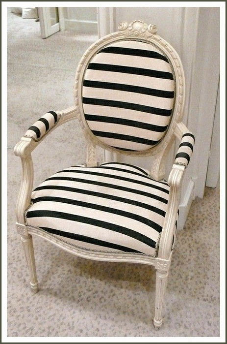 Stripped Chair (463x700, 340Kb)