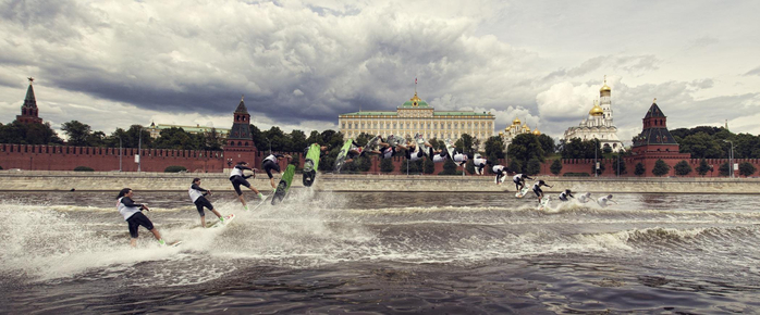 1343292711_nikita-martyanov-kremlin-wake (700x290, 229Kb)