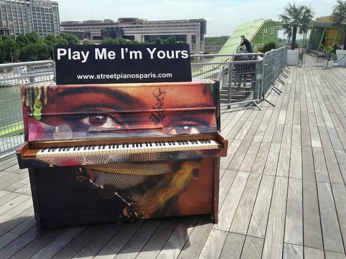 Play Me Im Yours 3 (700x525, 208Kb)