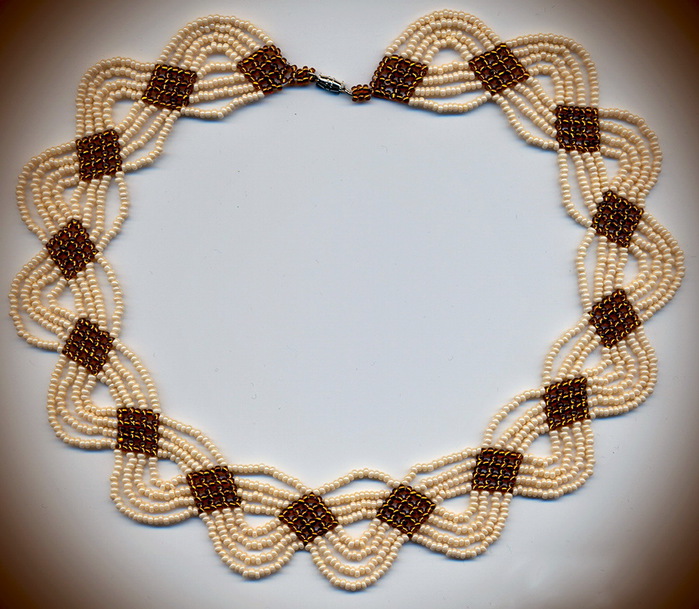 free-beading-tutorial-necklace-15 (700x609, 155Kb)