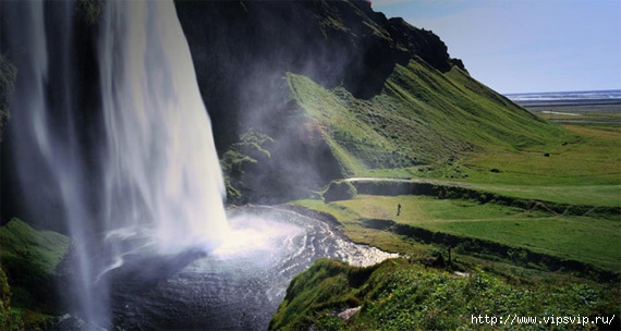 5745884_Vodopad_Selyalandfoss_Islandiya (570x304, 116Kb)