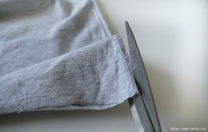 Вязание пряжей из футболок. Как нарезать пряжу (8) (700x442, 167Kb)