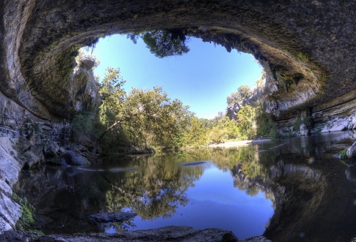 5758175_Hamilton_Pool_10 (700x476, 282Kb)