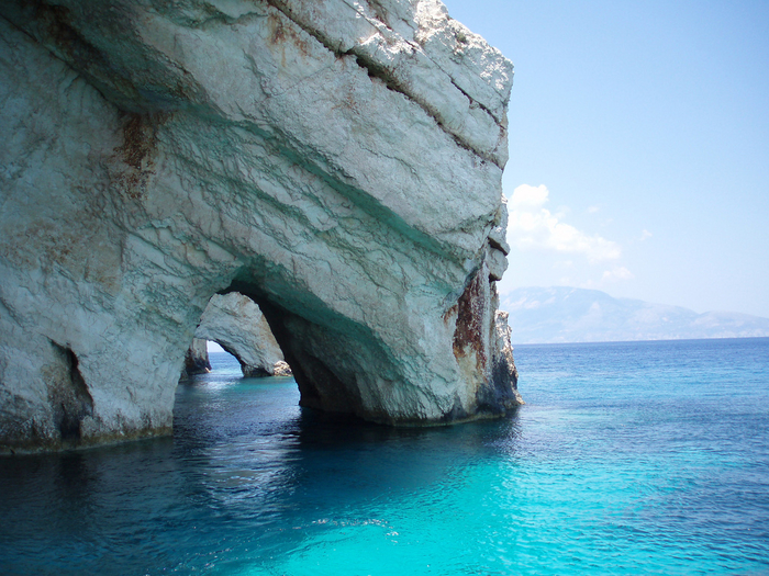 3. Греция, Голубые пещеры Закинф (700x525, 508Kb)