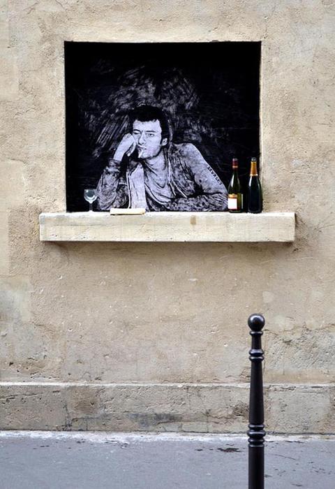 Levalet: Проделки художника на улицах Парижа (забавный стрит арт)