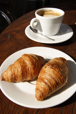 41010497_frankreich_croissant.jpg