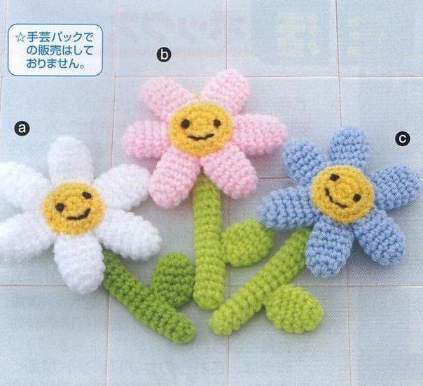 Игрушка цветок крючком Игрушка цветок крючком