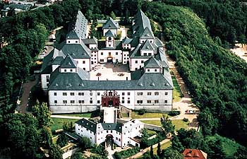 Schloss Augustusburg-ЗАМОК Аугустусбург 47522