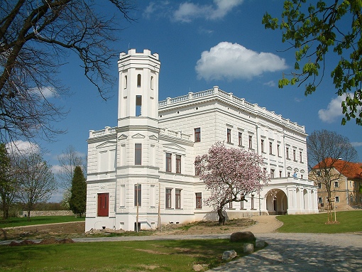 Замок Кробниц (нем. Schloss Krobnitz) 71411