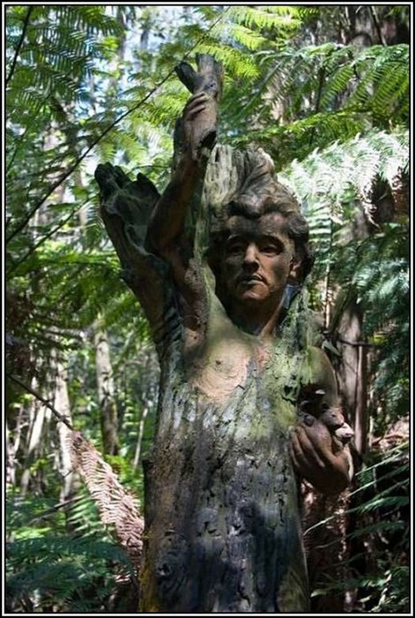 "Svyatilischegonchara" - sculpturi de William Ricketts (William Ricketts)