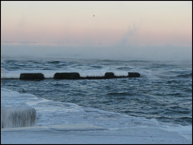 Чёрное море зима 2010