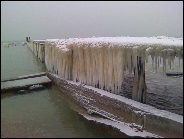 Чёрное море зима 2010