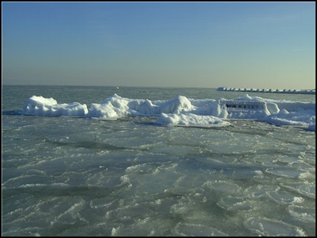 Чёрное море зима 2010