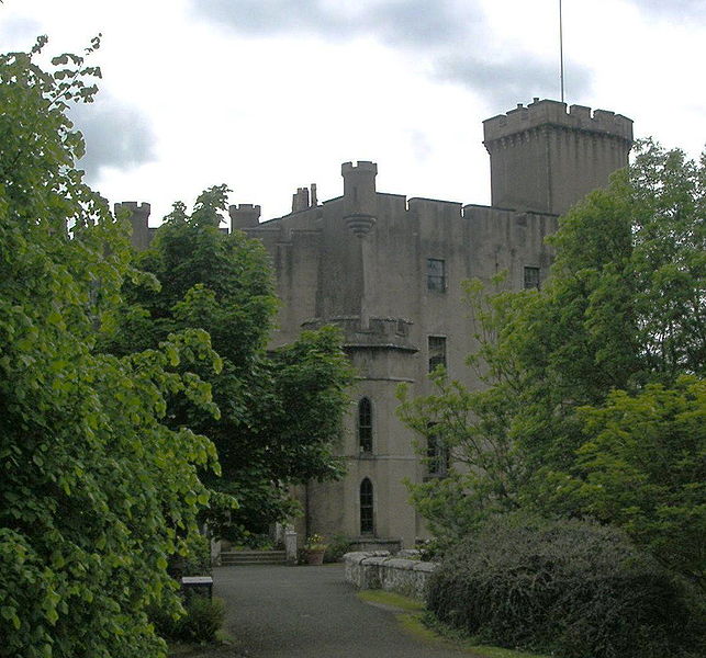 Замок Данвеган (Dunvegan castle) 66440