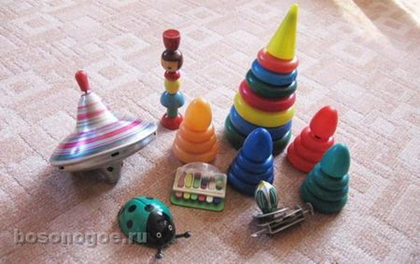 Простые советские игрушки (600x377, 58Kb)