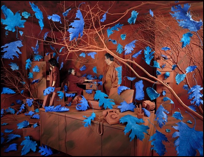 Сюрреалистичное творчество фотохудожницы Sandy Skoglund