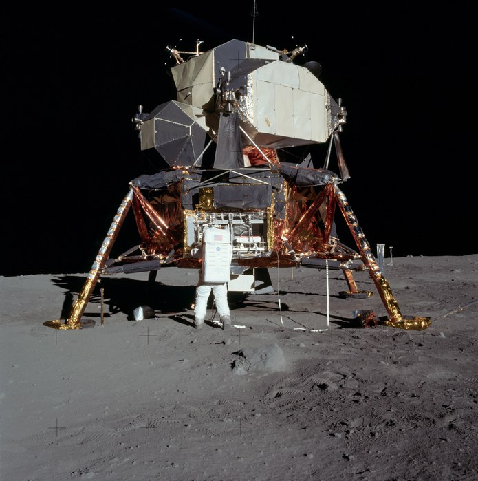 Apollo Lunar Module (695x699, 98 Kb)