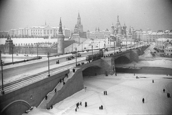 Старая Москва (700x469, 61Kb)