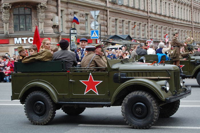день победы в питере, шествие ветеранов в санкт-петербурге