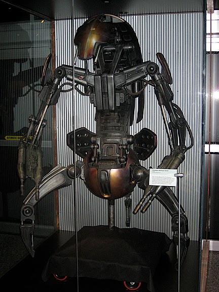 Выставка реквизита Star Wars-Science Museum of Minnesota - Star Wars Where Science Meets Imagination 17585