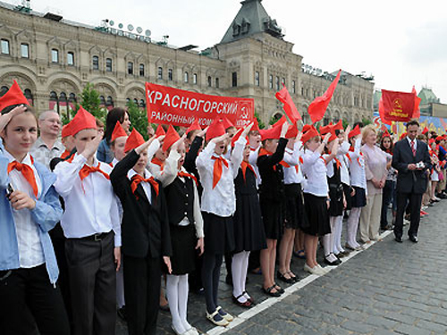 19 мая в России отмечают День пионерии и пополняют ряды