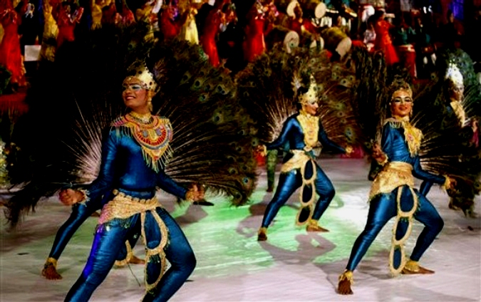 Фестиваль Цвета Малайзии (Colours of Malaysia festival), Куала-Лумпуре, 22 мая 2010 года.