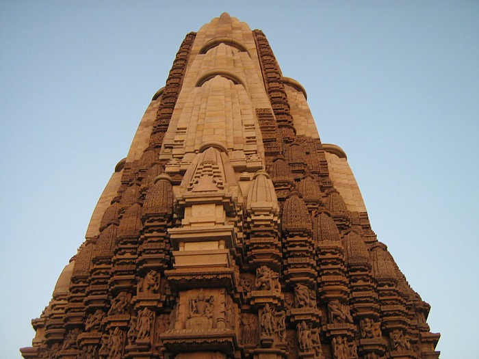 ИНДИЯ: Храмы Кхаджурахо (The Temples of Khajuraho) 43212