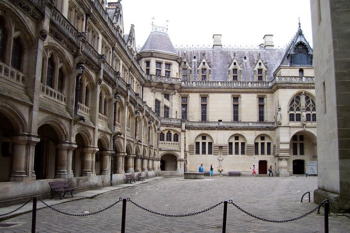 Замок Пьерфон ( фр. Chateau de Pierrefonds ) 76993