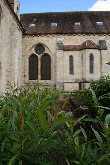 Аббатство Руаймон (Abbaye de Royaumont) 19526