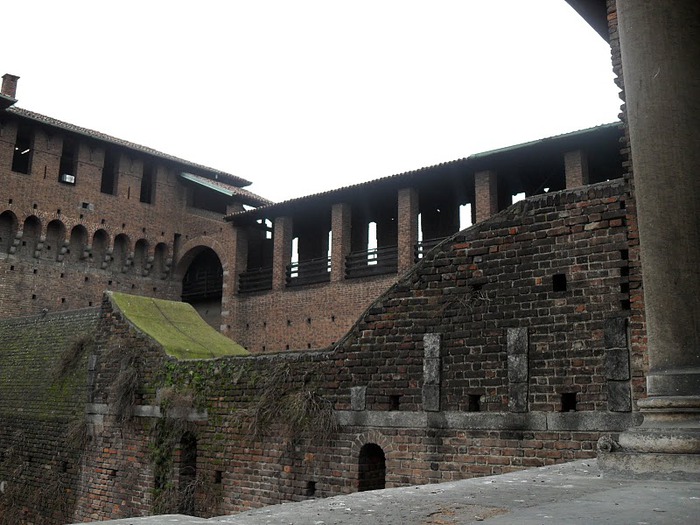 Замок Сфорца (Castello Sforzesco) 53361