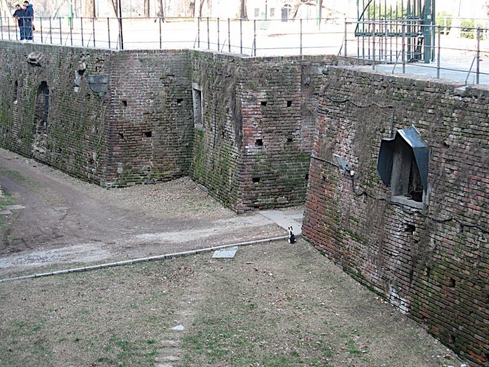 Замок Сфорца (Castello Sforzesco) 84178