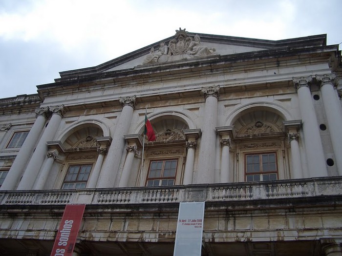 Национальный Дворец Ажуда (Palacio Nacional da Ajuda). 53186
