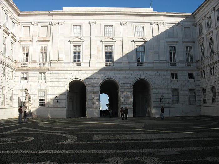 Национальный Дворец Ажуда (Palacio Nacional da Ajuda). 72620