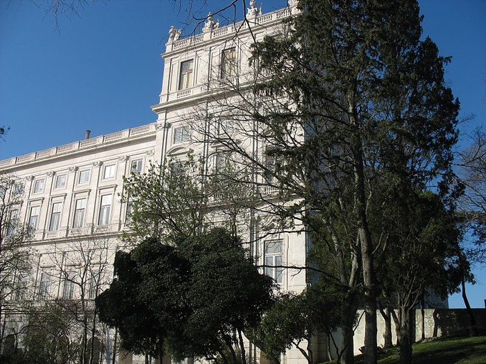 Национальный Дворец Ажуда (Palacio Nacional da Ajuda). 15964