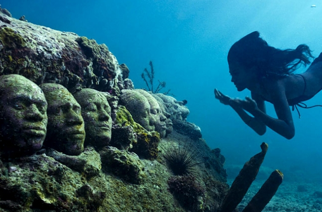 Подводный музей города Канкуна