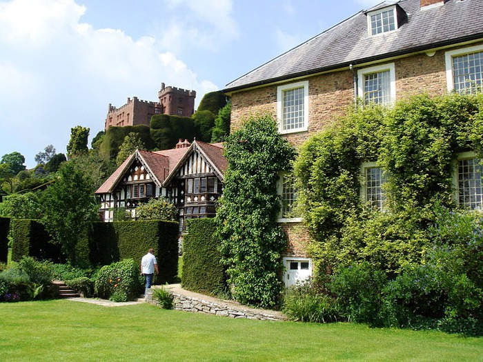 Замок Powis Castle, графство Поуис. 93842